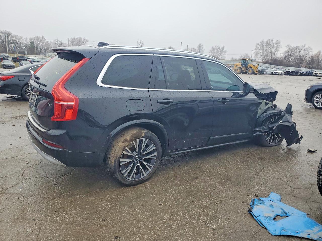 2022 Volv Xc90 T6 Momentum - zdjęcie 3