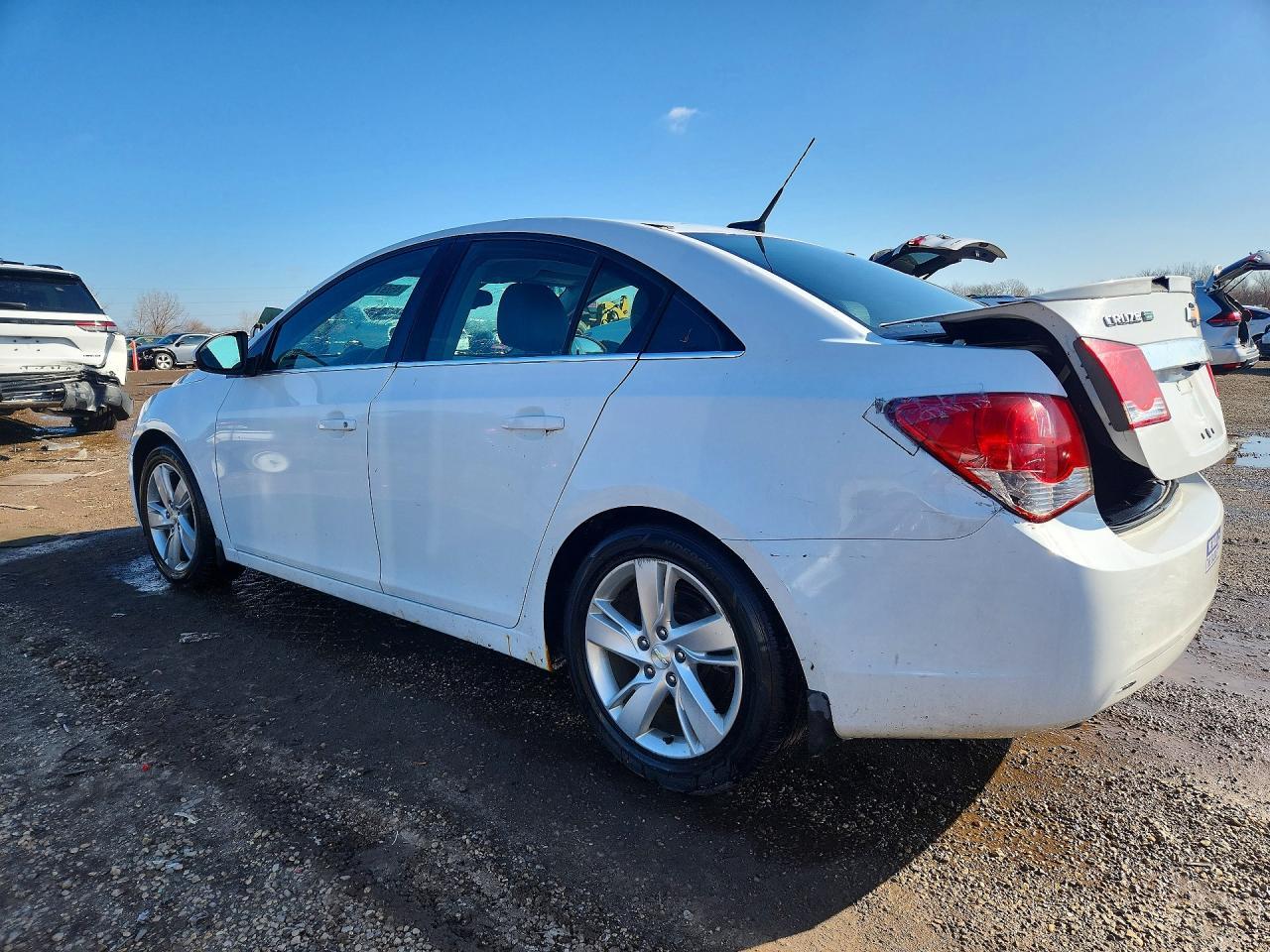 2014 Chevrolet Cruze - zdjęcie 2
