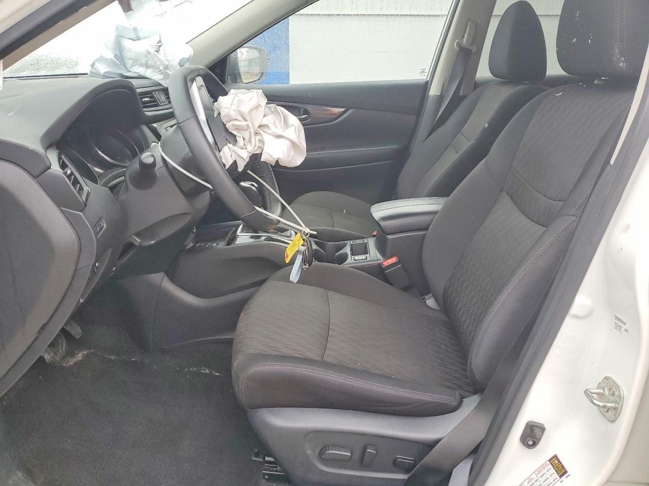 2020 Nissan Rogue Sv - zdjęcie 7