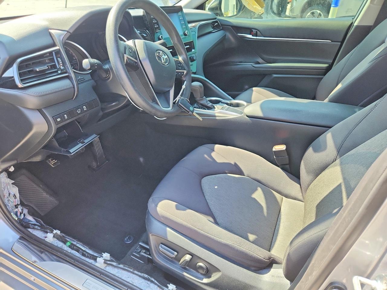 2024 Toyota Camry Le - zdjęcie 7