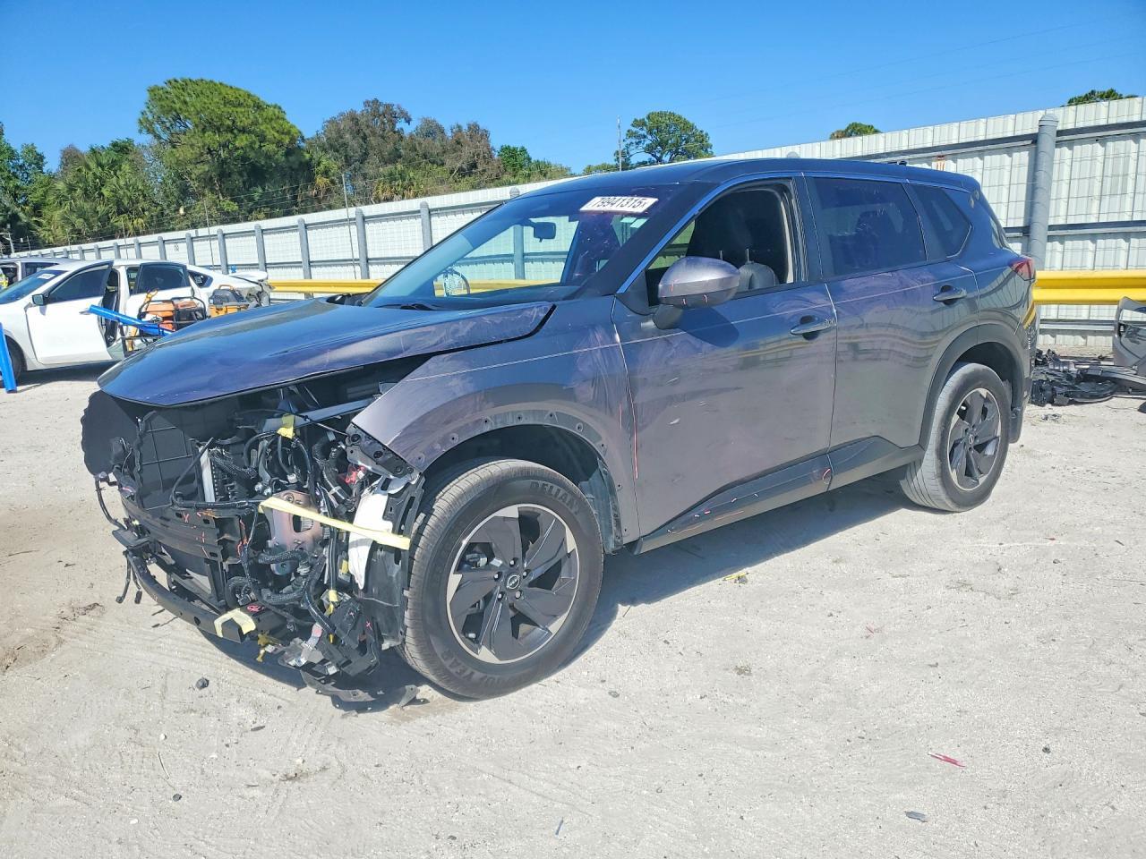 2024 Nissan Rogue Sv - zdjęcie główne