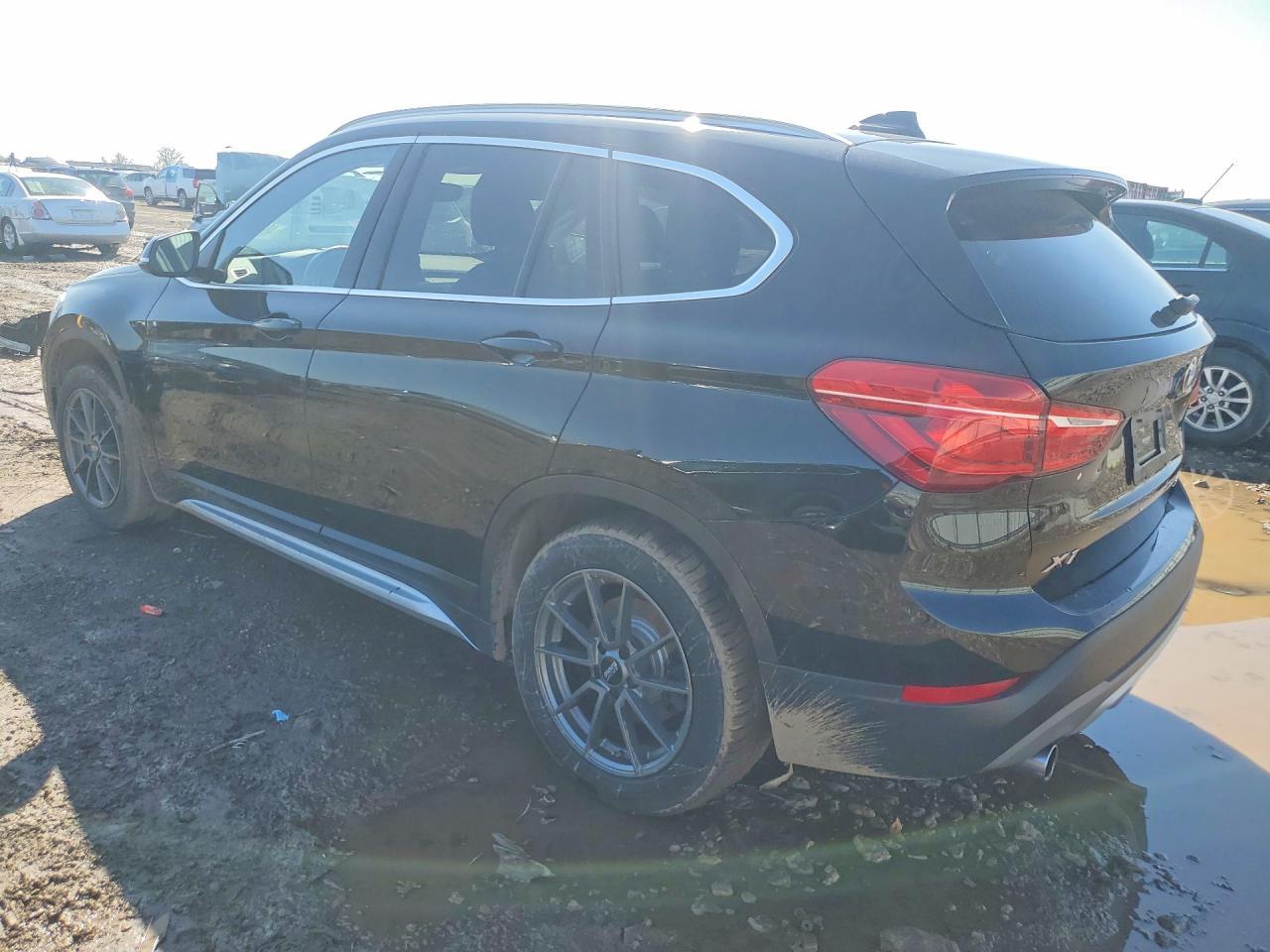2018 BMW X1 xDrive28I - zdjęcie 2