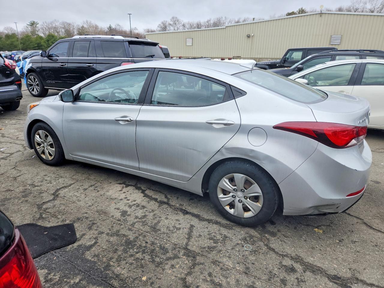 2016 Hyundai Elantra Se - zdjęcie 2