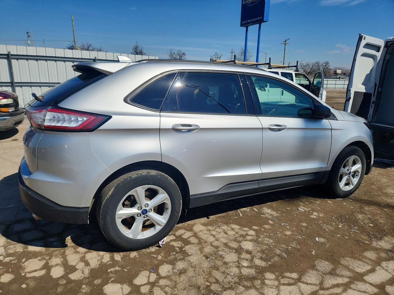 2016 Ford Edge Se - zdjęcie 3