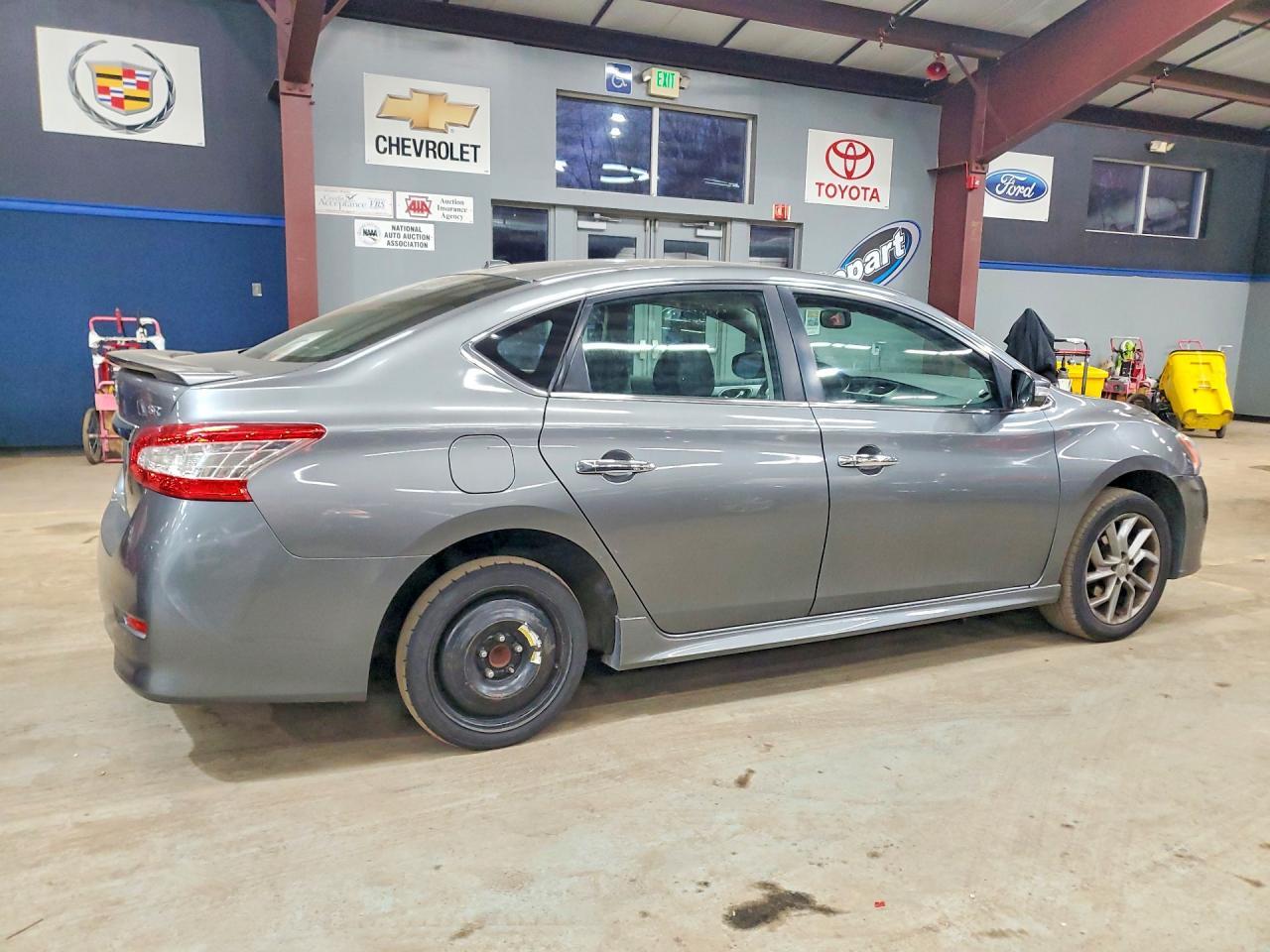 2015 Nissan Sentra Sr - zdjęcie 3