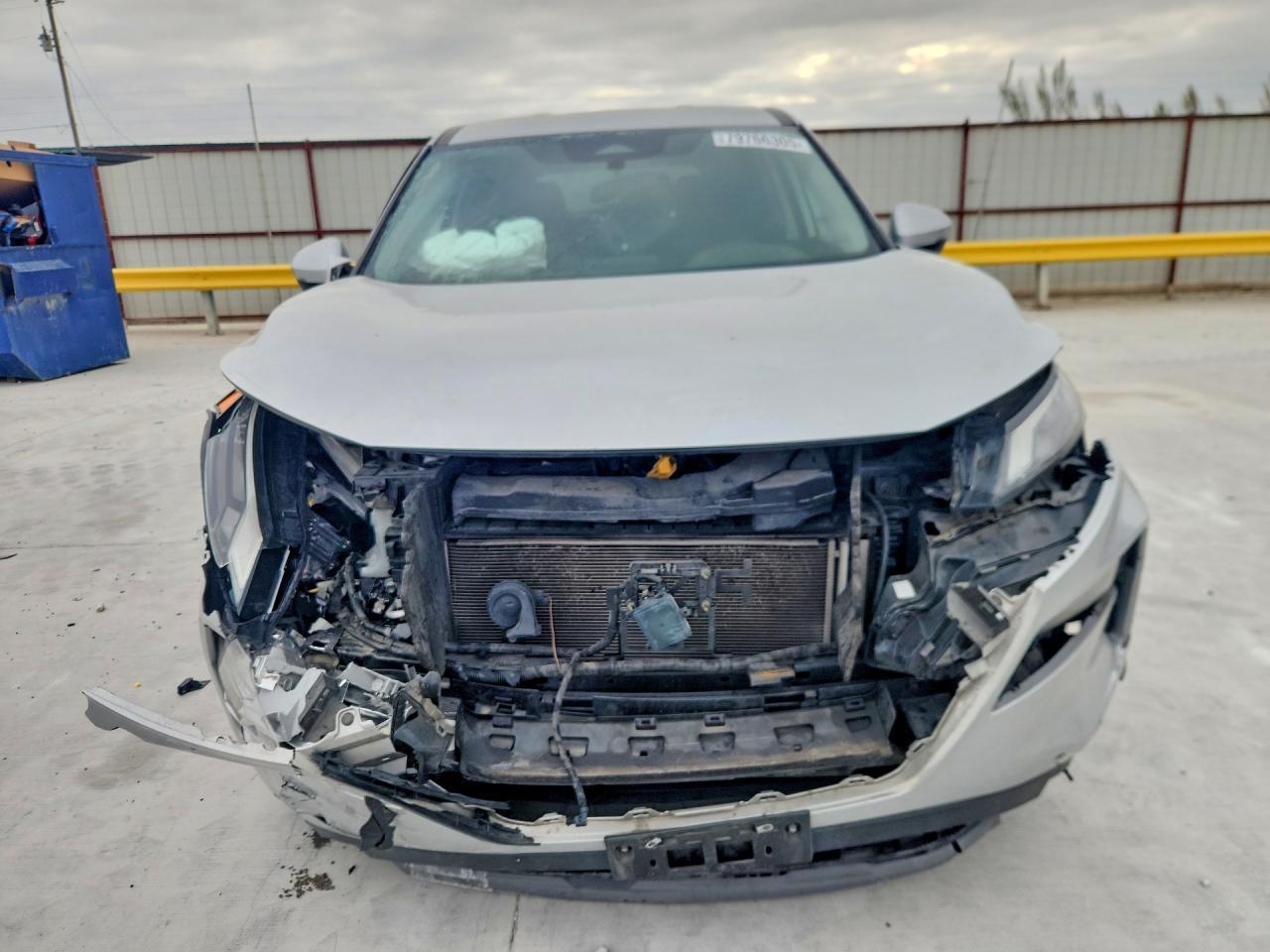 2021 Nissan Rogue Sv - zdjęcie 5