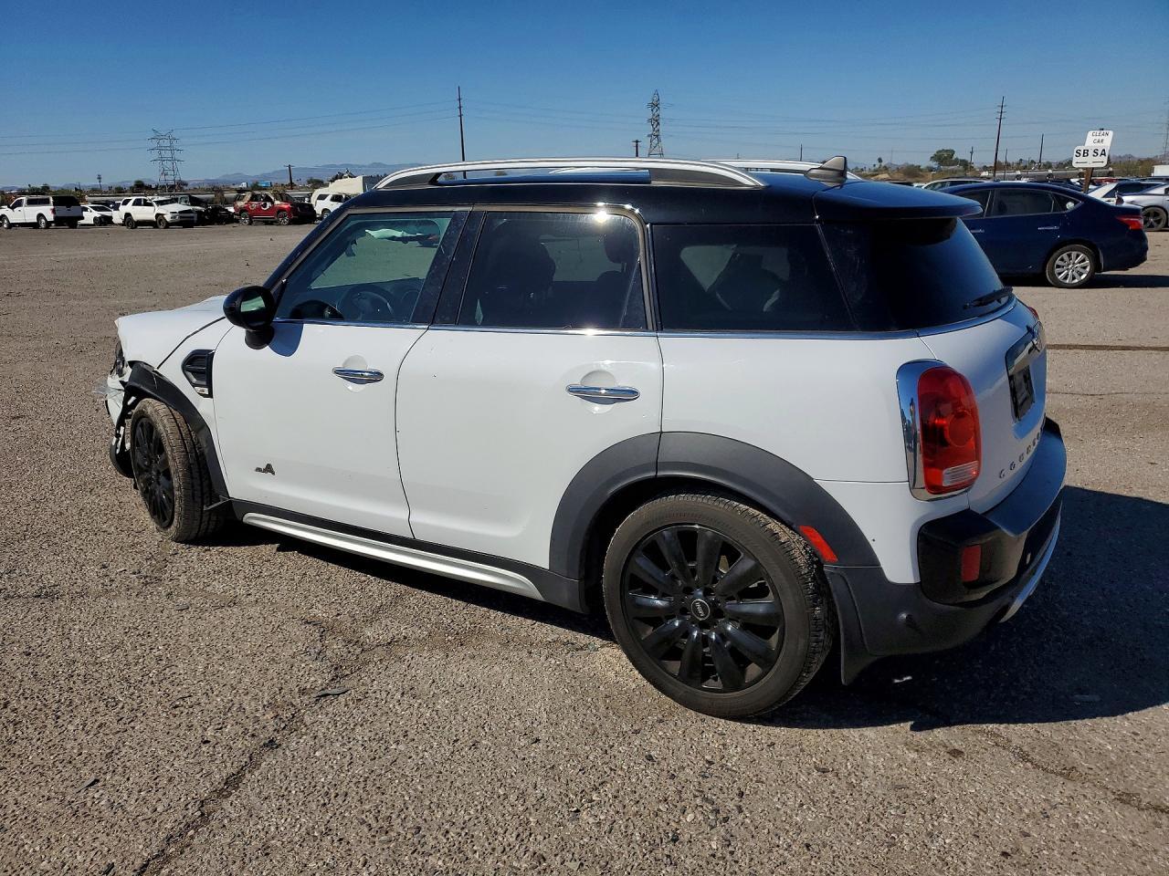 2017 Mini Cooper Countryman All4 - zdjęcie 2