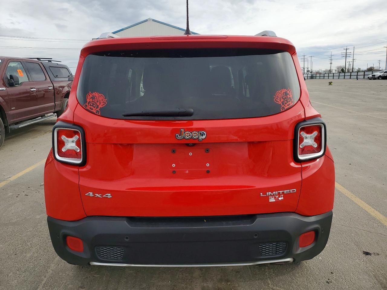2016 Jeep Renegade Limited - zdjęcie 6