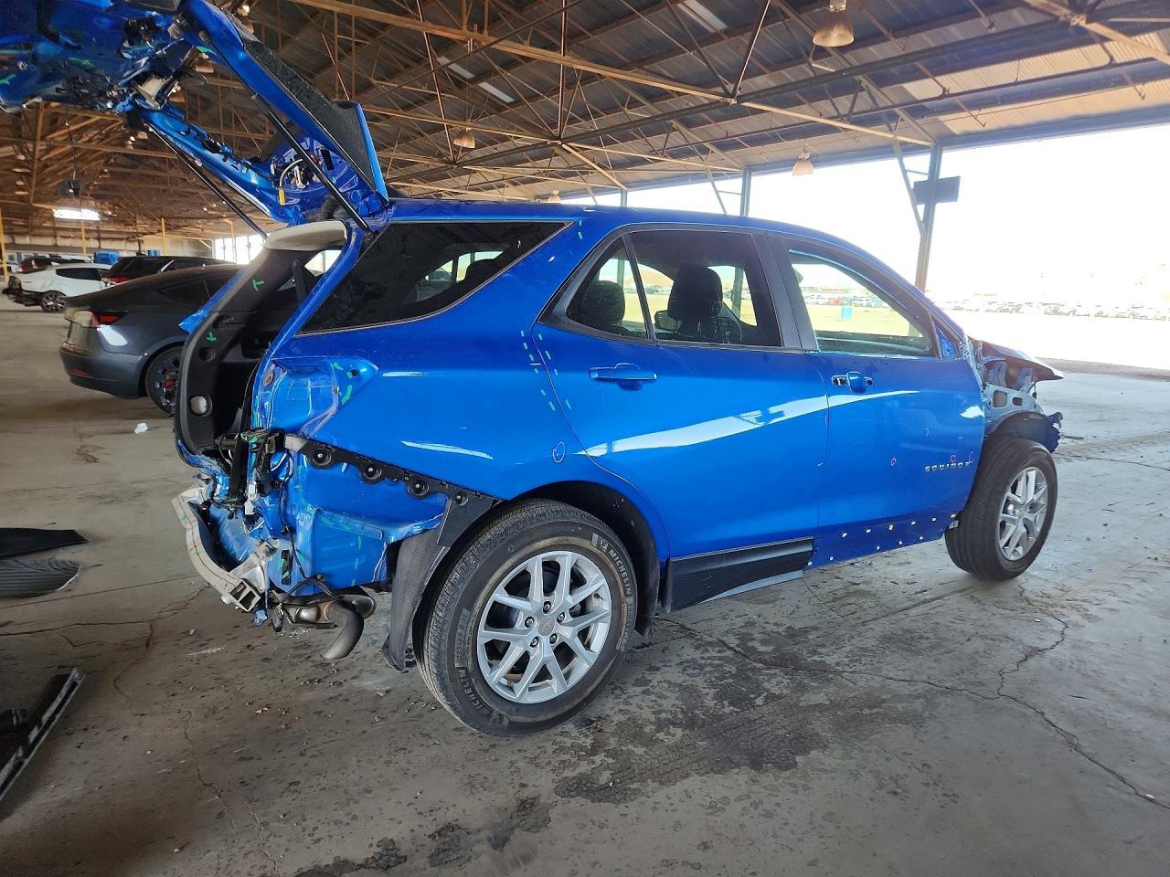 2024 Chevrolet Equinox Ls - zdjęcie 3