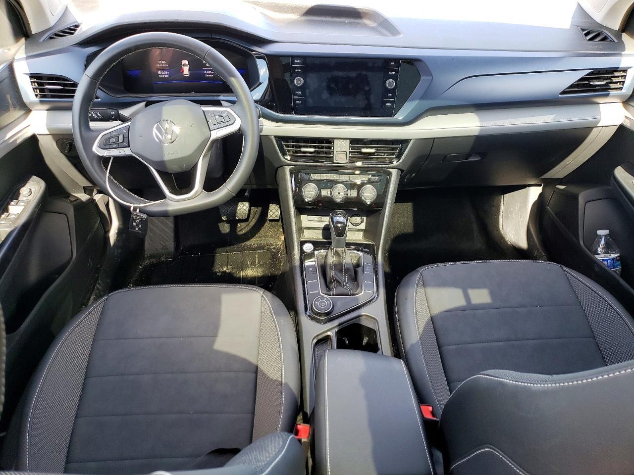 2024 Volkswagen Taos Se - zdjęcie 8
