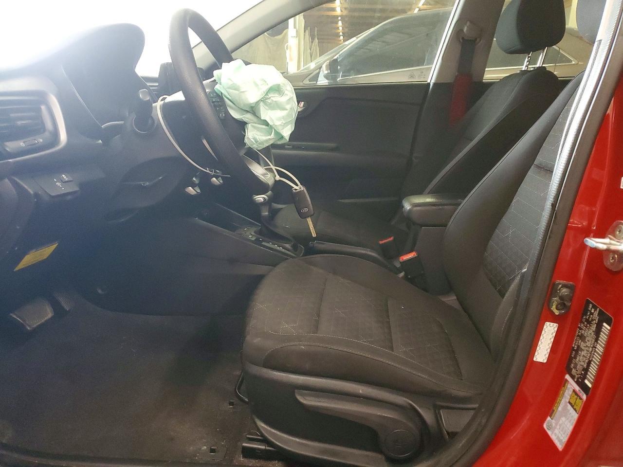 2021 Kia Rio S - zdjęcie 7