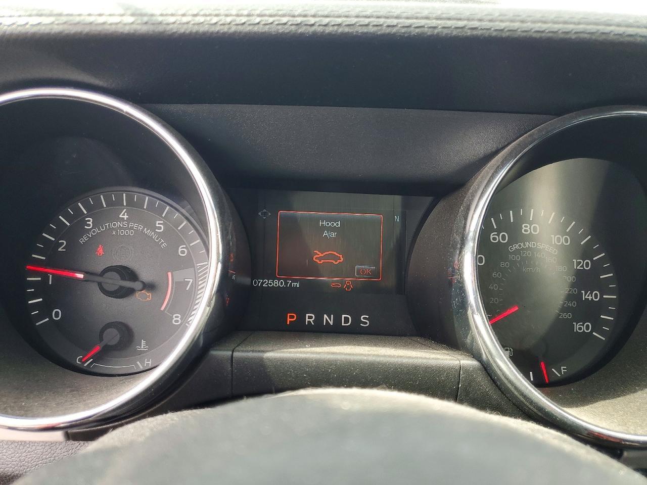 2016 Ford Mustang - zdjęcie 9