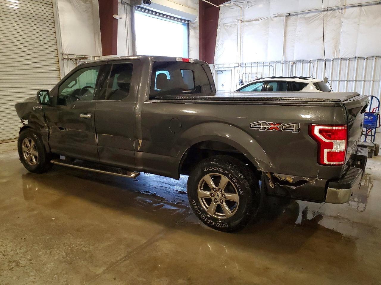 2020 Ford F-150 - zdjęcie 2
