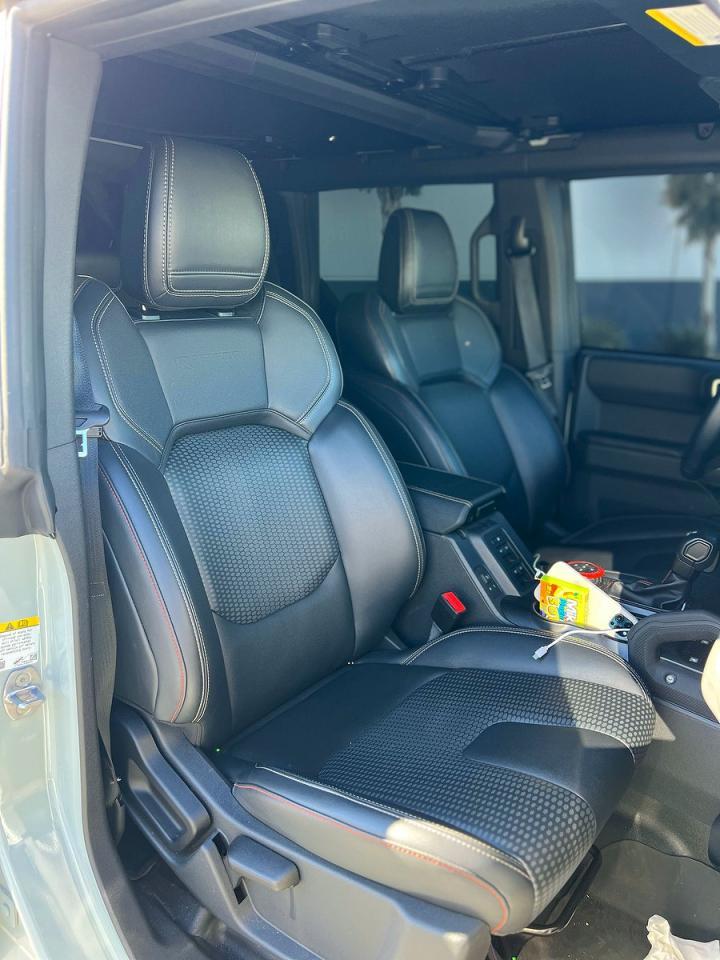 2023 Ford Bronco Raptor - zdjęcie 5