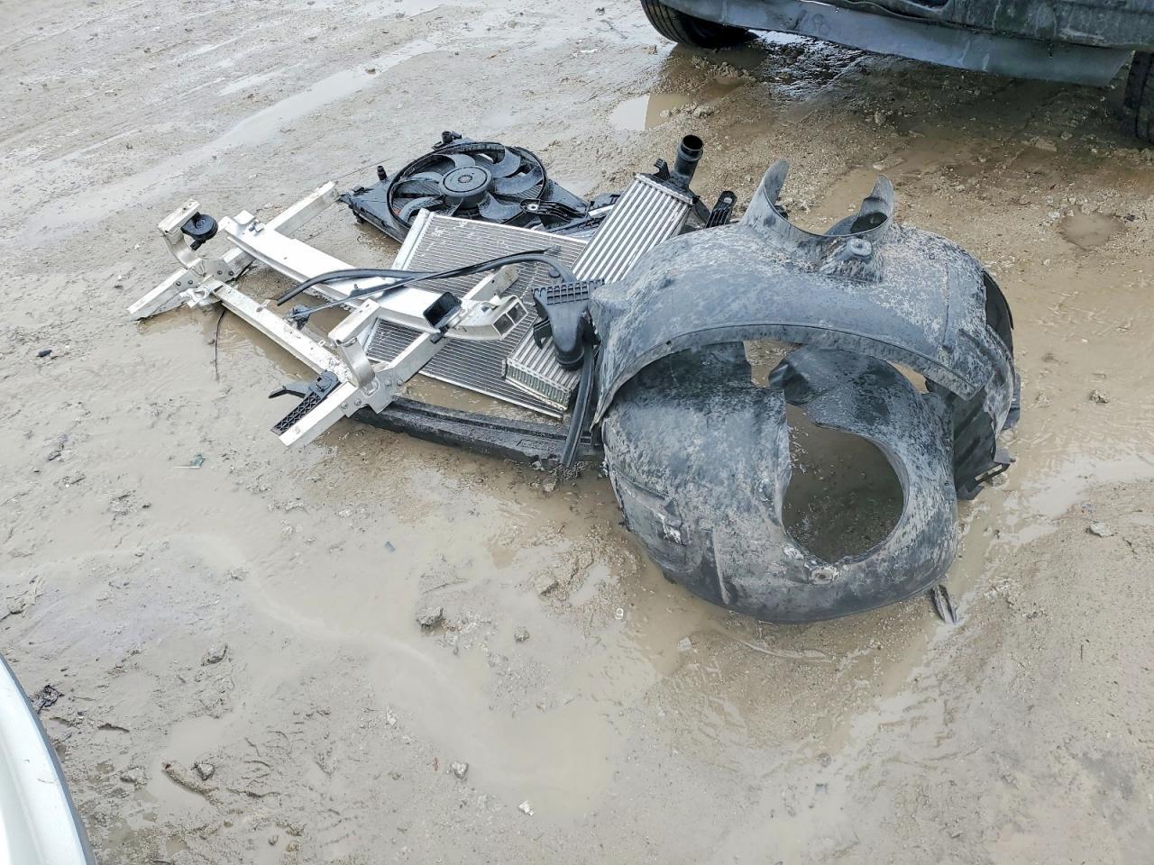 2018 Mercedes-Benz Cla 250 - zdjęcie 12