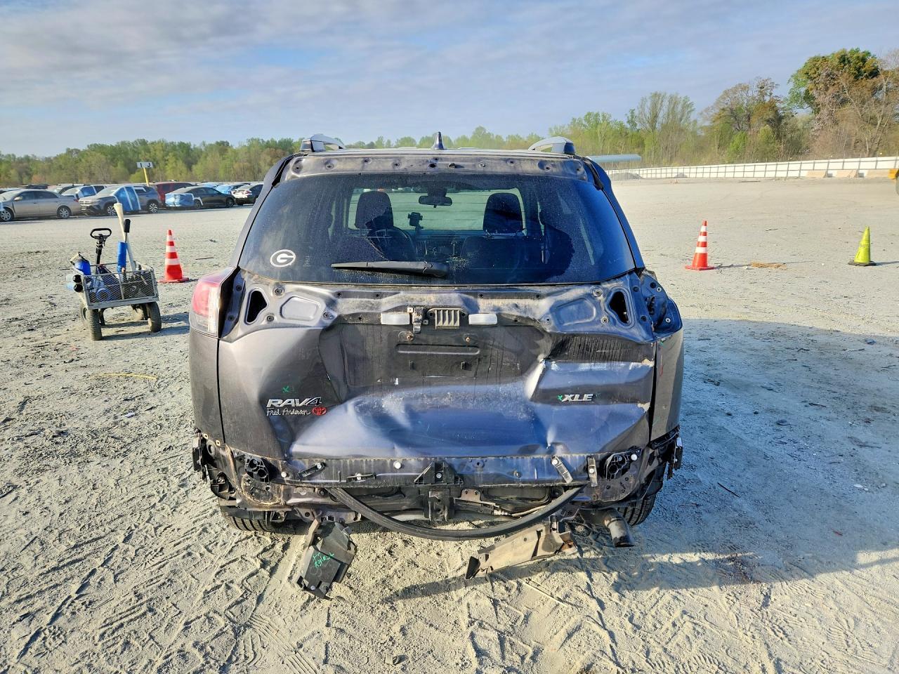 2018 Toyota Rav4 Xle - zdjęcie 6