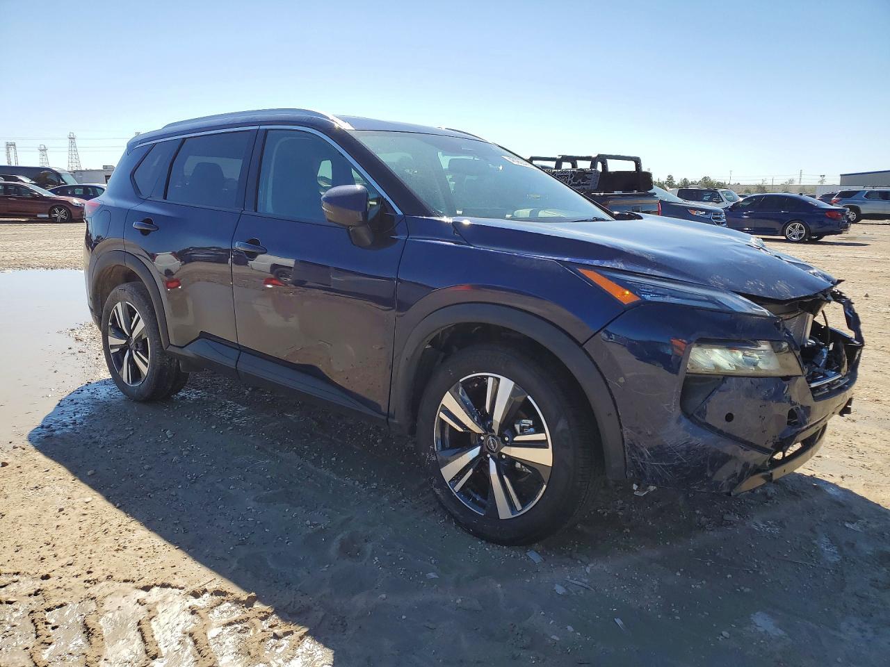 2026 Nissan Rogue Sl - zdjęcie 4