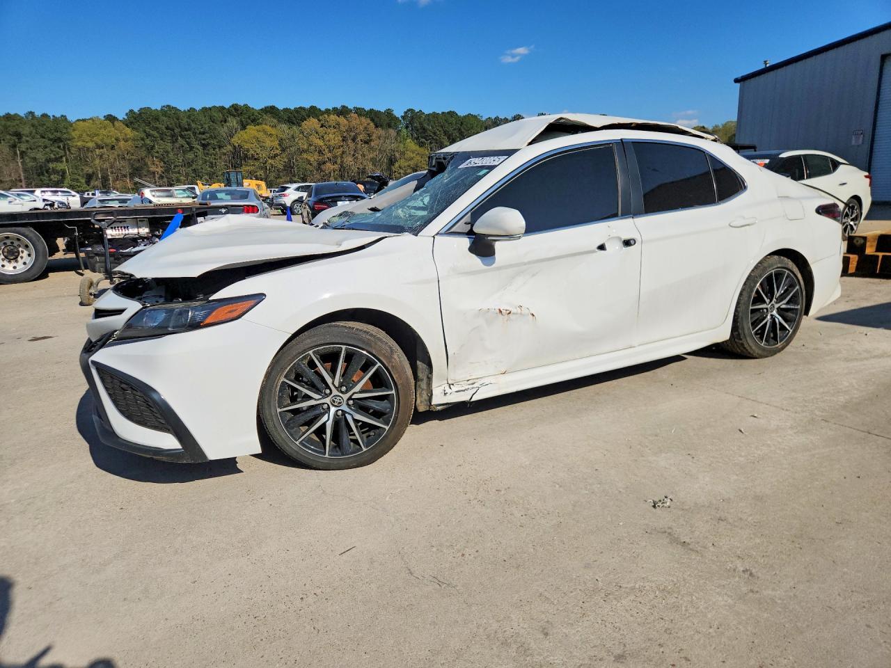 2024 Toyota Camry Se - zdjęcie główne
