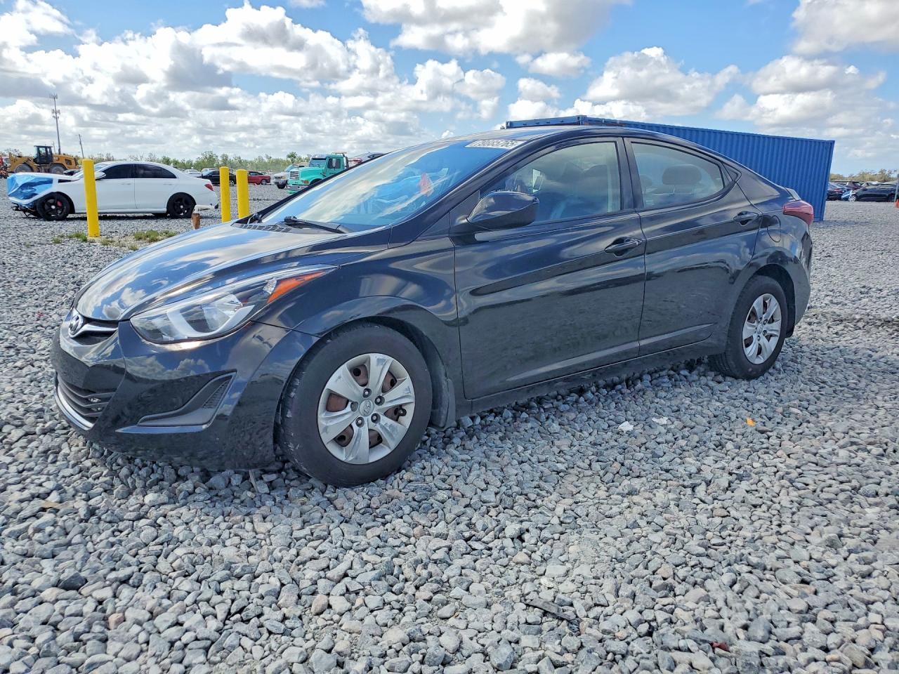 2016 Hyundai Elantra Se - zdjęcie główne