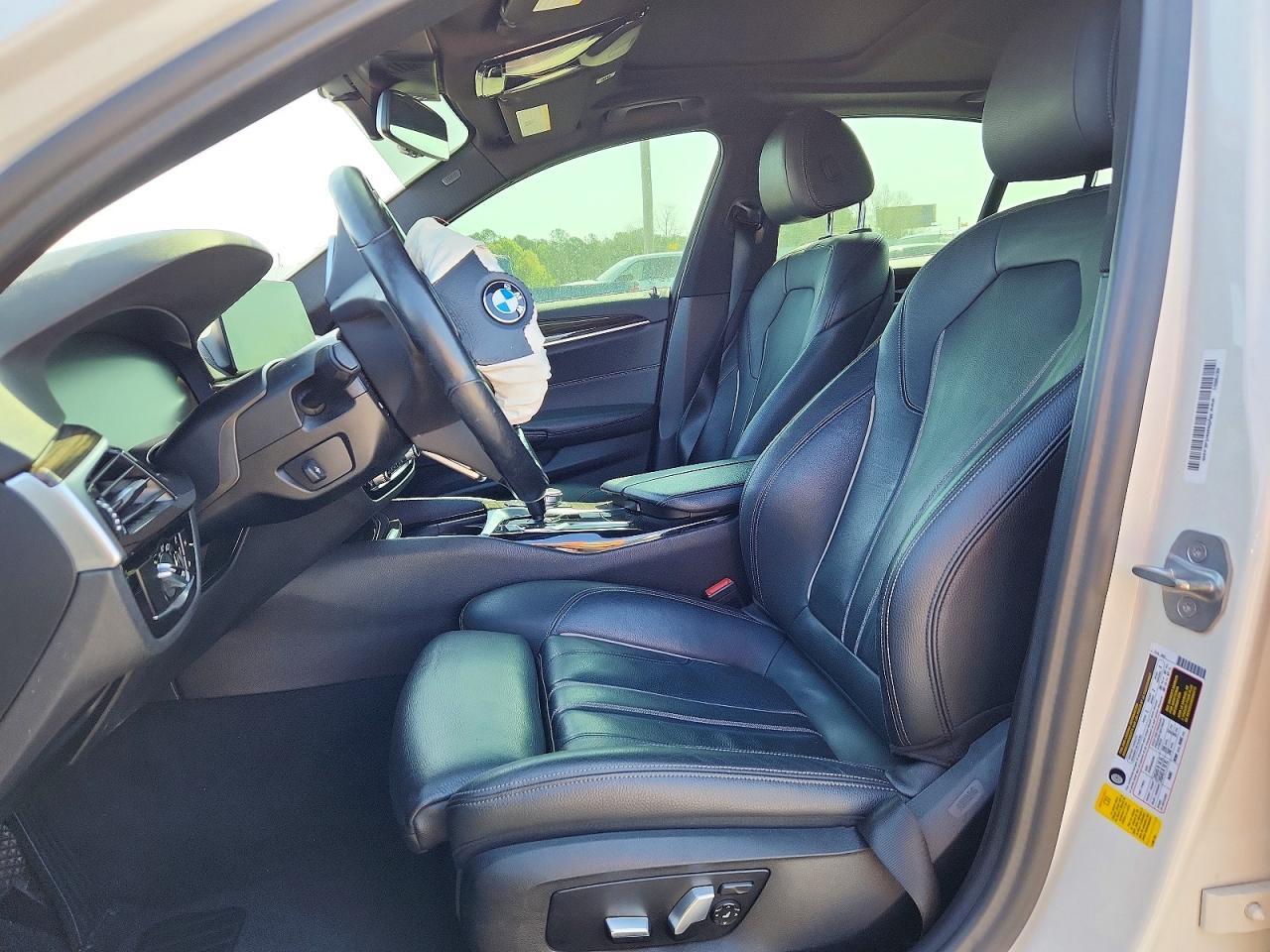 2020 BMW 530 I - zdjęcie 7