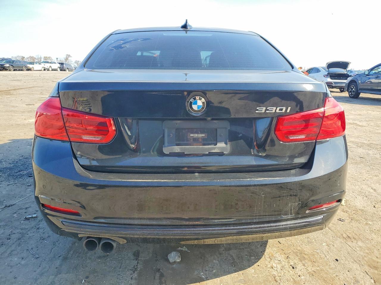 2017 BMW 330 I - zdjęcie 6