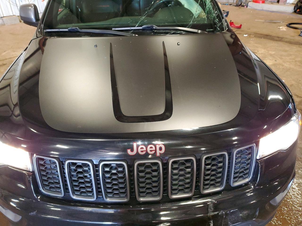 2021 Jeep Grand Cherokee Trailhawk - zdjęcie 12