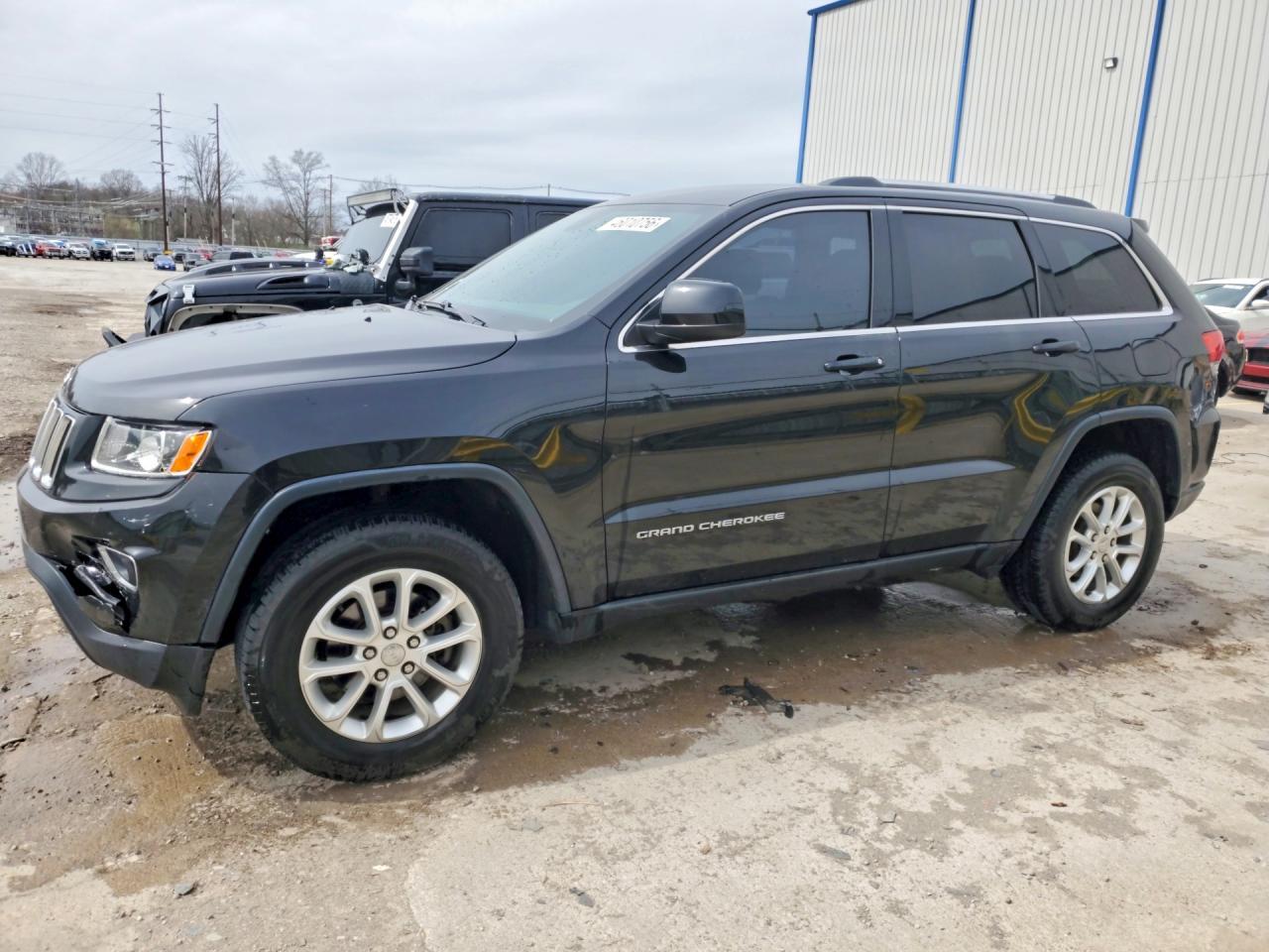 2015 Jeep Grand Cherokee Laredo - zdjęcie główne