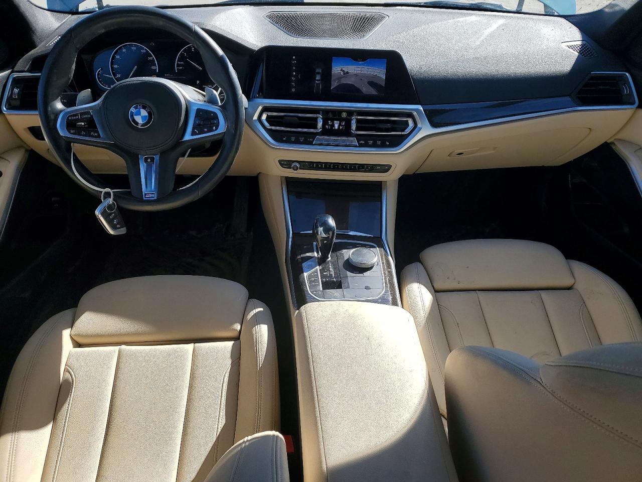 2020 BMW 330Xi - zdjęcie 8