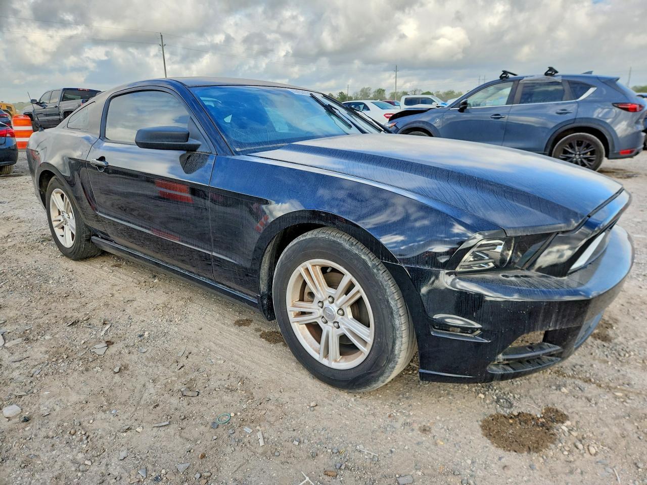 2013 Ford Mustang - zdjęcie 4