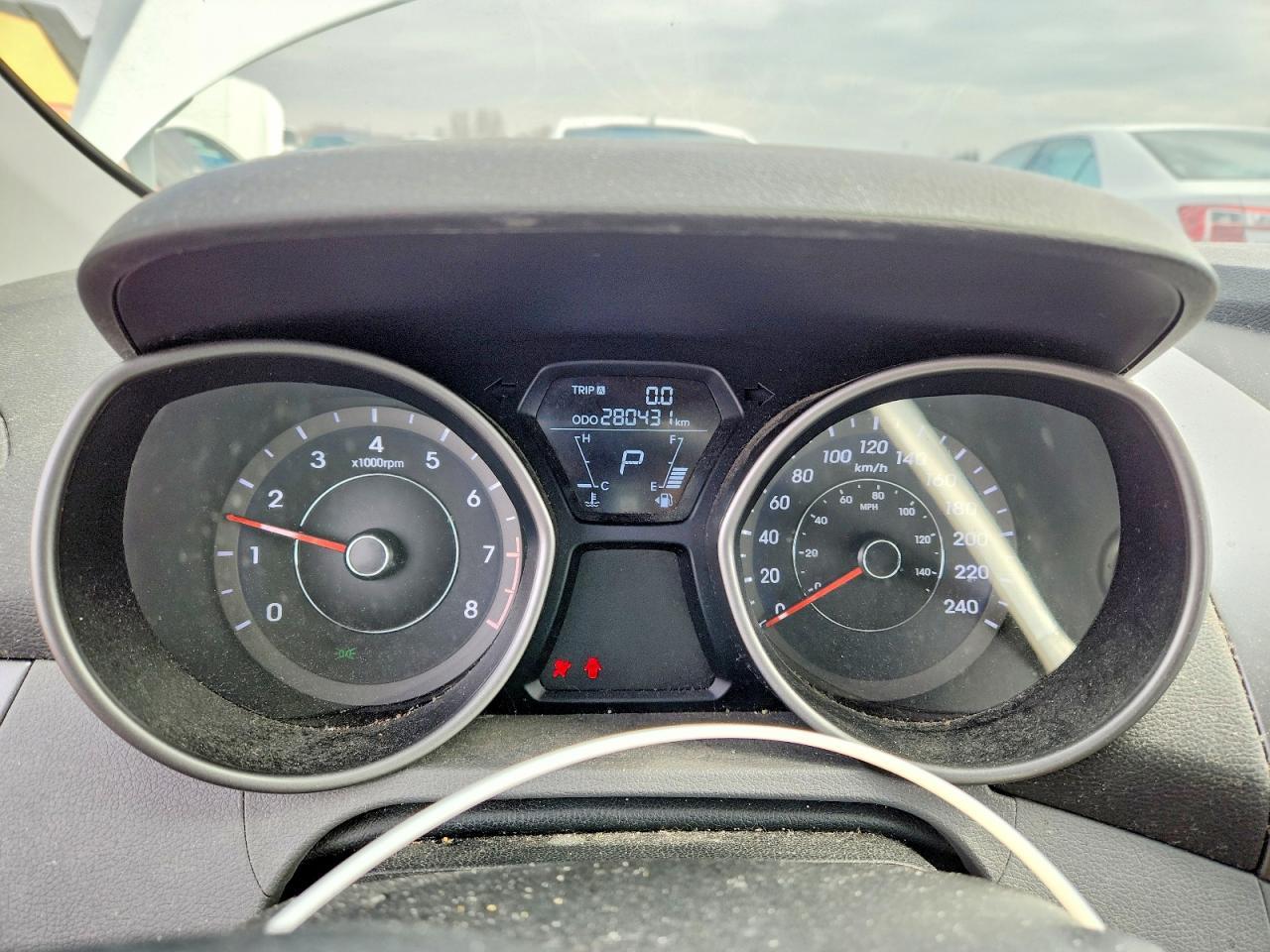 2013 Hyundai Elantra Gls - zdjęcie 9