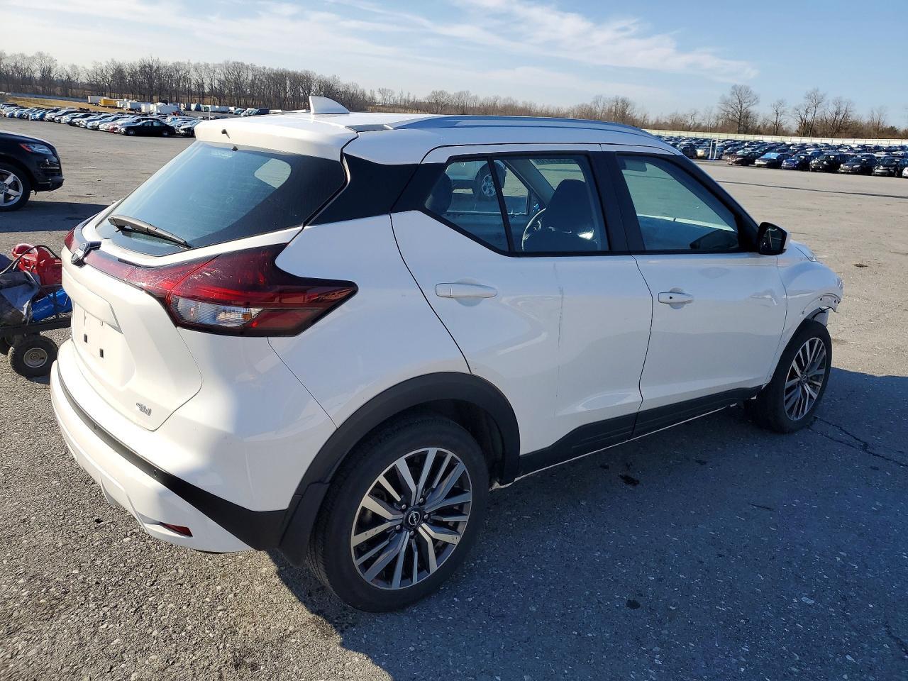 2024 Nissan Kicks Sv - zdjęcie 3