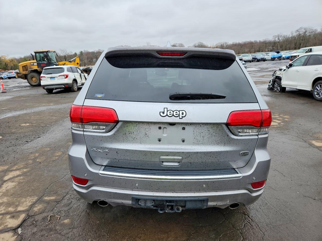 2019 Jeep Grand Cherokee Overland - zdjęcie 6