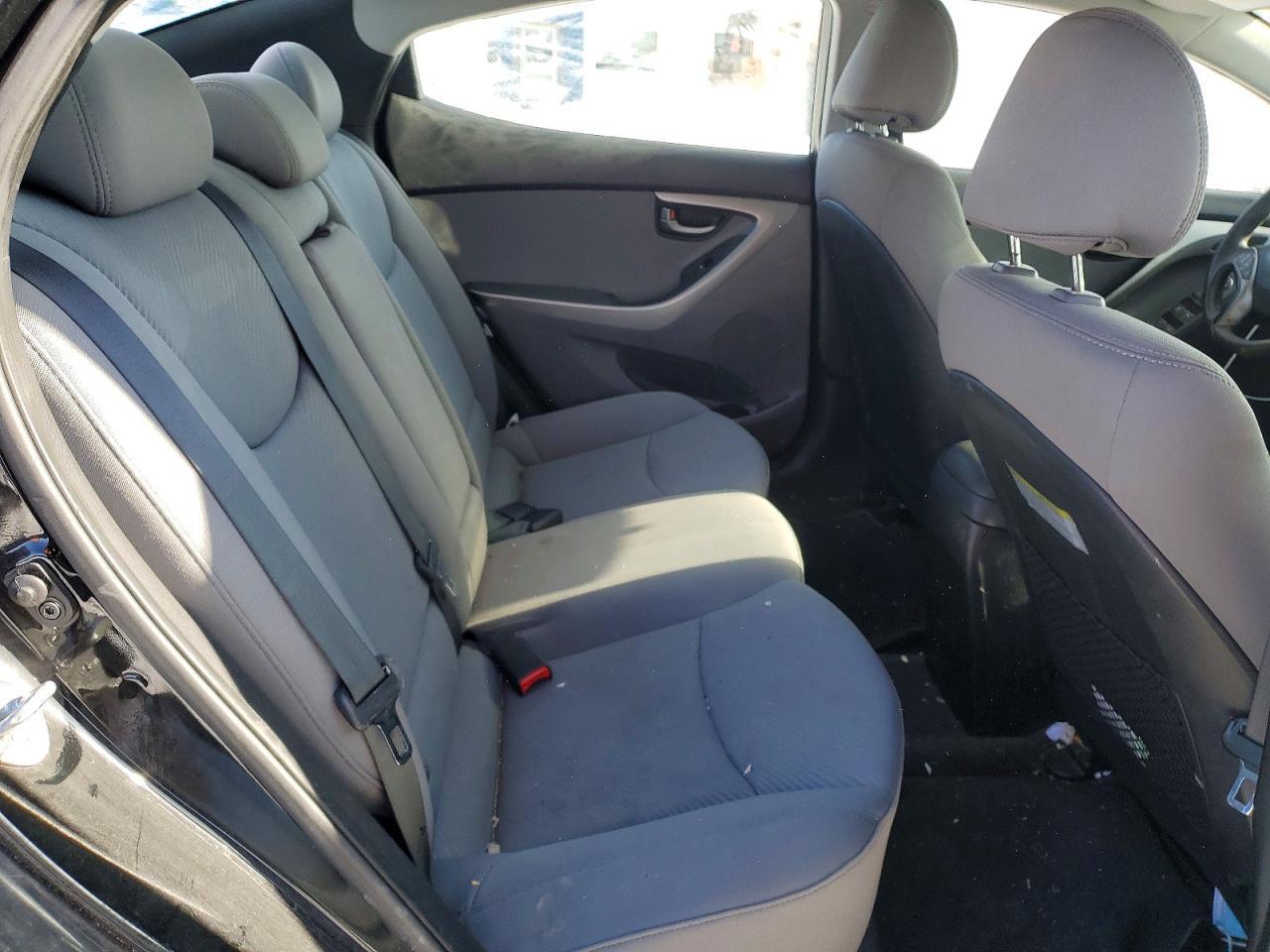 2013 Hyundai Elantra Gls - zdjęcie 10