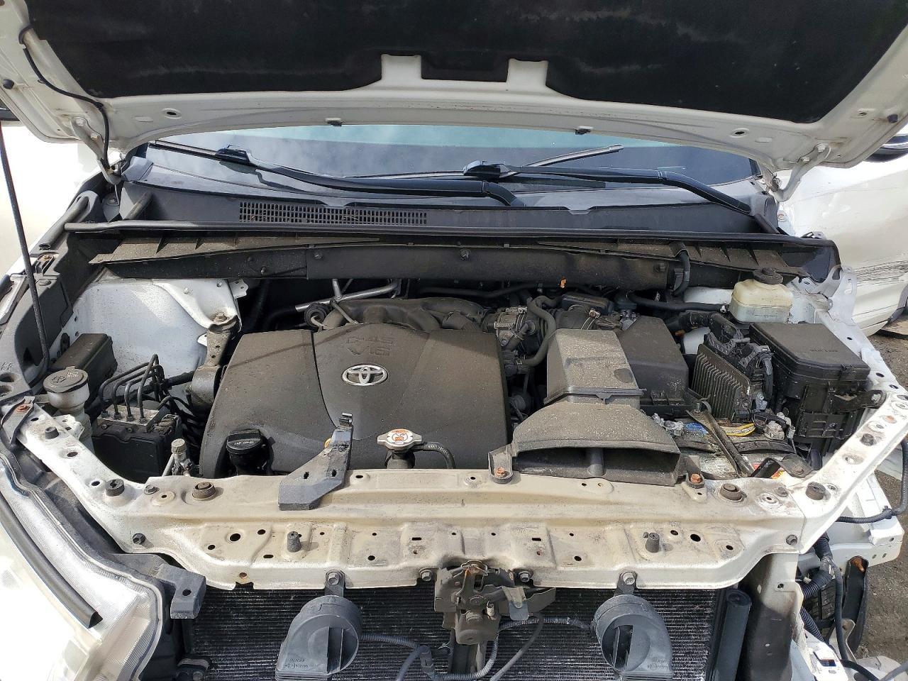 2018 Toyota Highlander Xle - zdjęcie 12