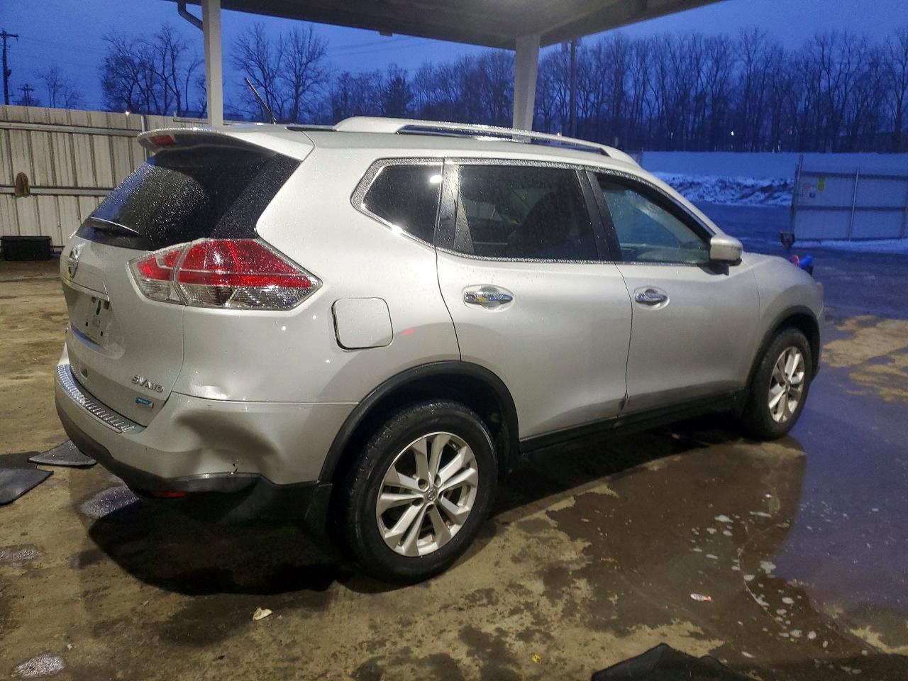 2014 Nissan Rogue Sv - zdjęcie 3
