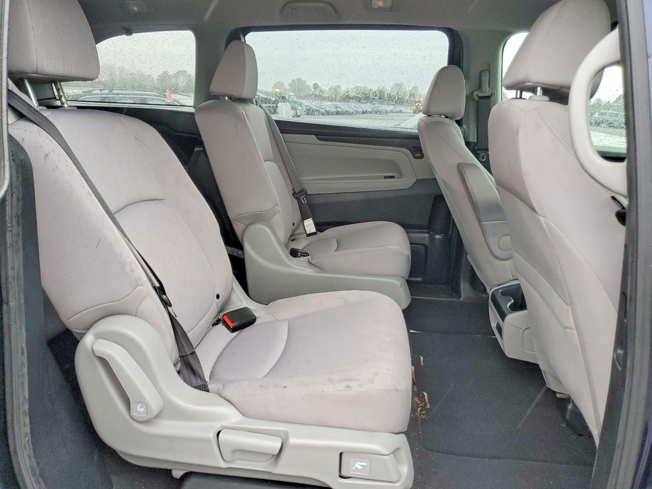 2020 Honda Odyssey Lx - zdjęcie 11