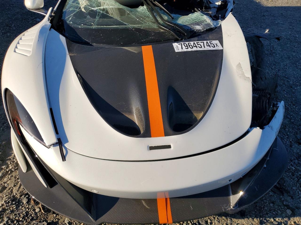 2016 Mclaren 675Lt - zdjęcie 11