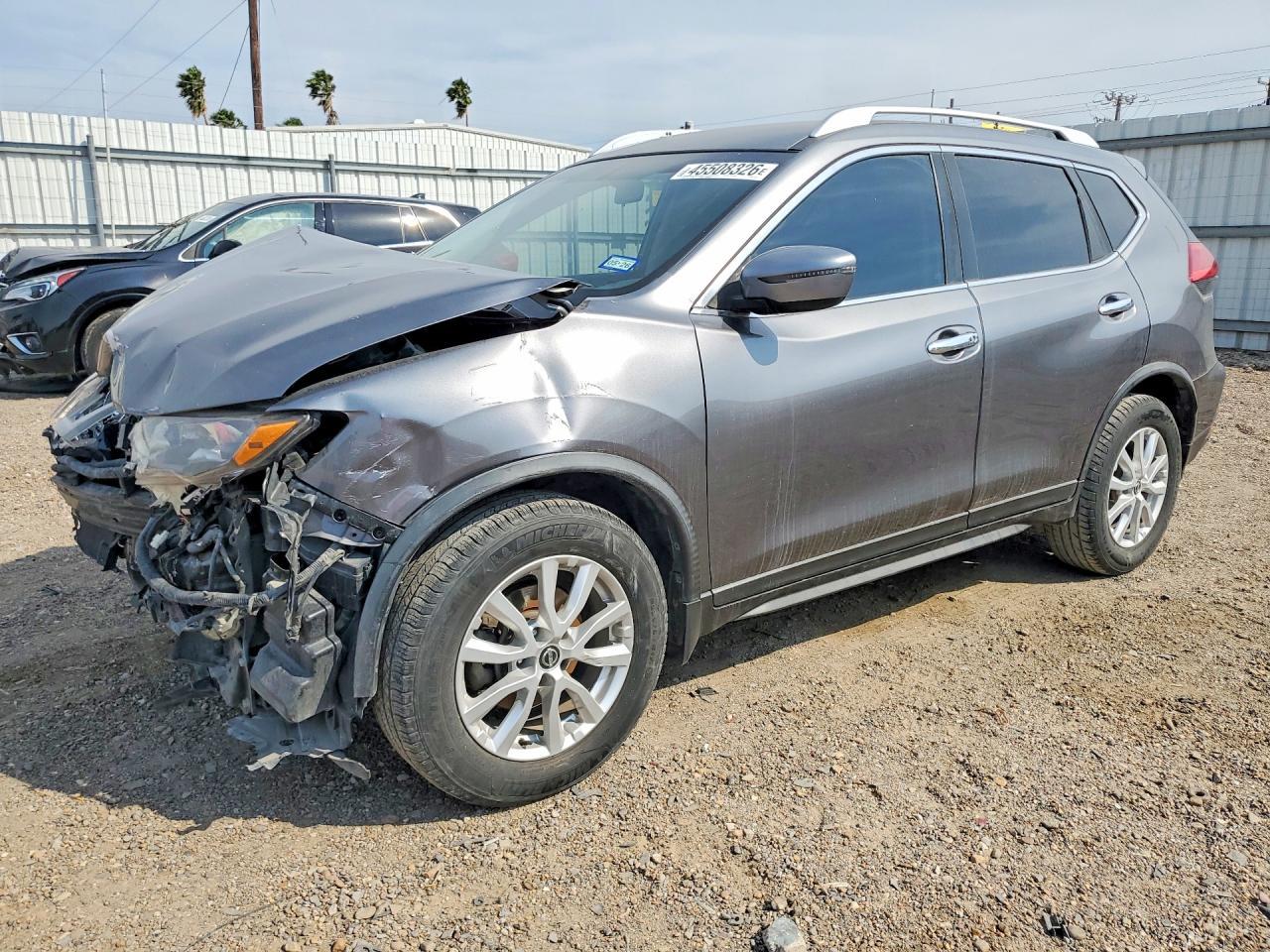 2017 Nissan Rogue Sv - zdjęcie główne