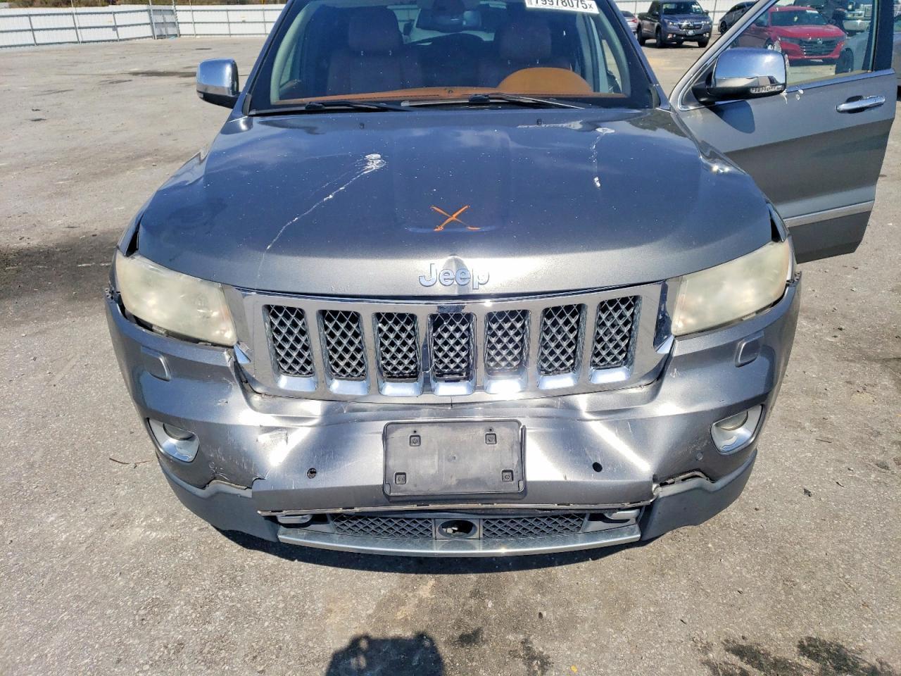 2013 Jeep Grand Cherokee Overland - zdjęcie 12