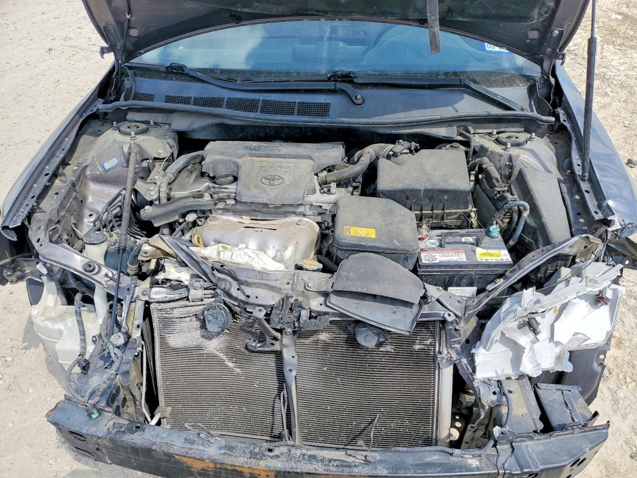 2014 Toyota Cmry Le/Se - zdjęcie 12