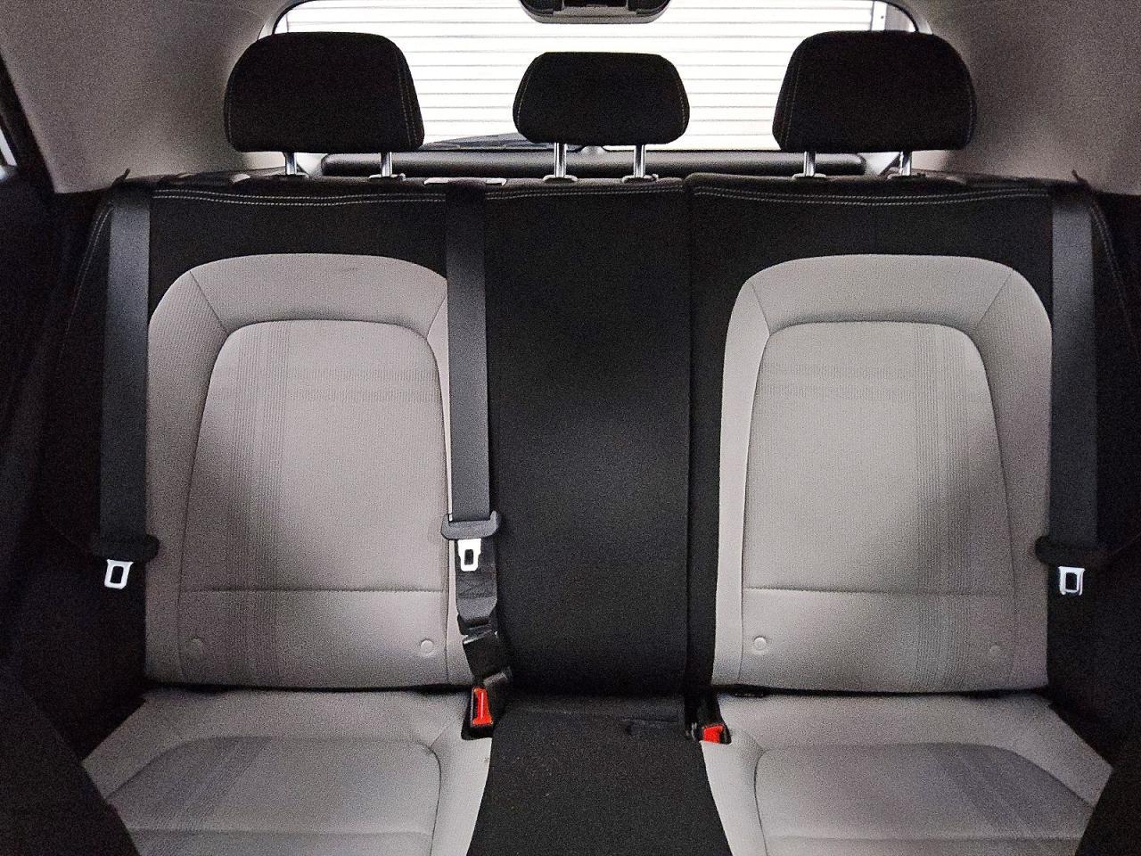 2025 Hyundai Venue Sel - zdjęcie 10