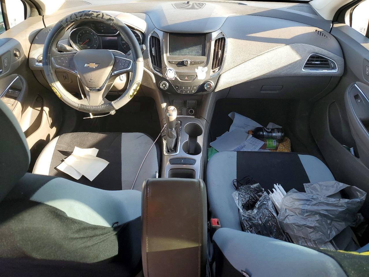 2018 Chevrolet Cruze Lt - zdjęcie 8