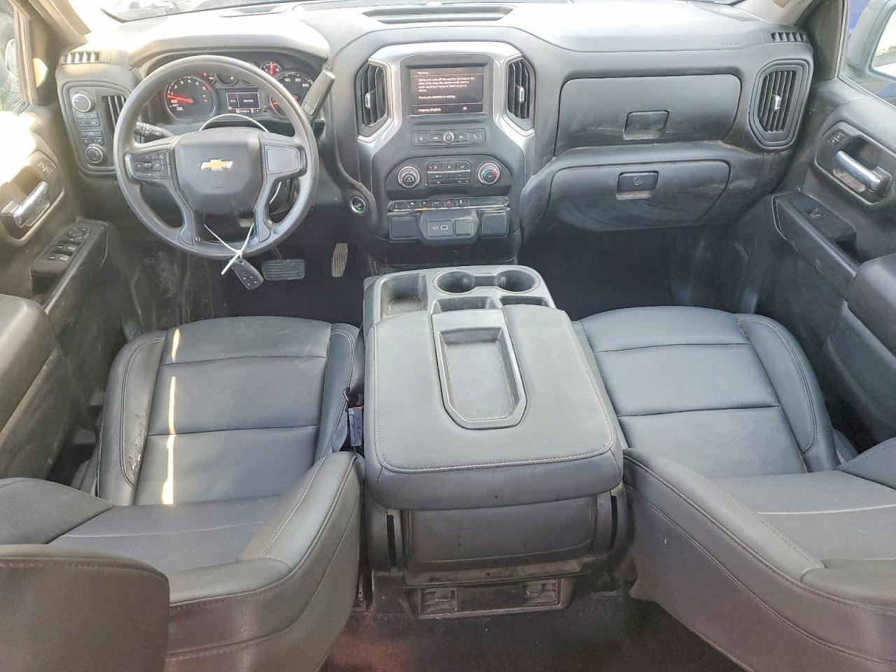 2022 Chevrolet Silverado K1500 - zdjęcie 8