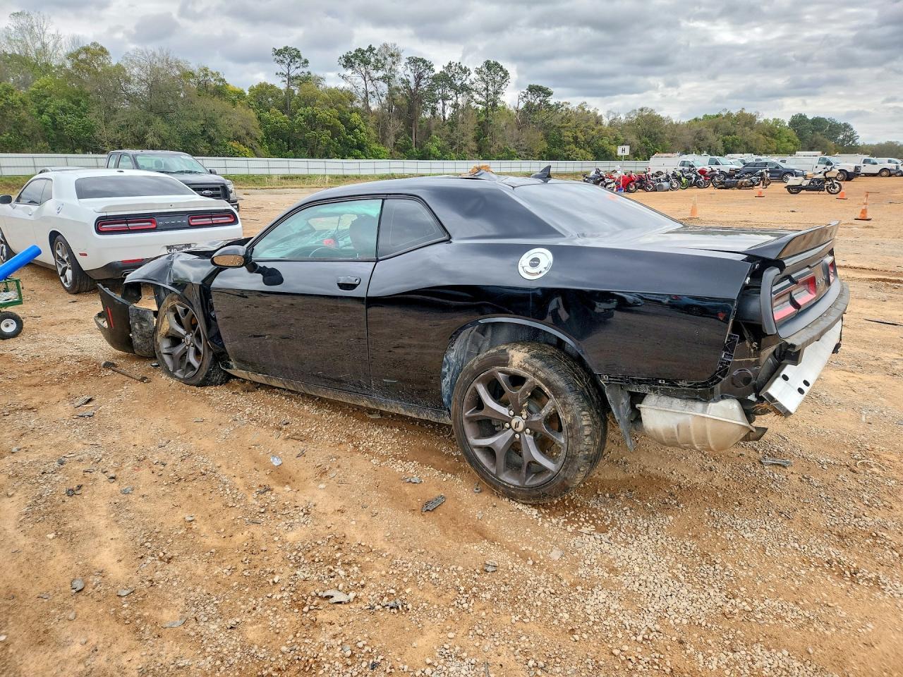 2019 Dodge Challenger Sxt - zdjęcie 2