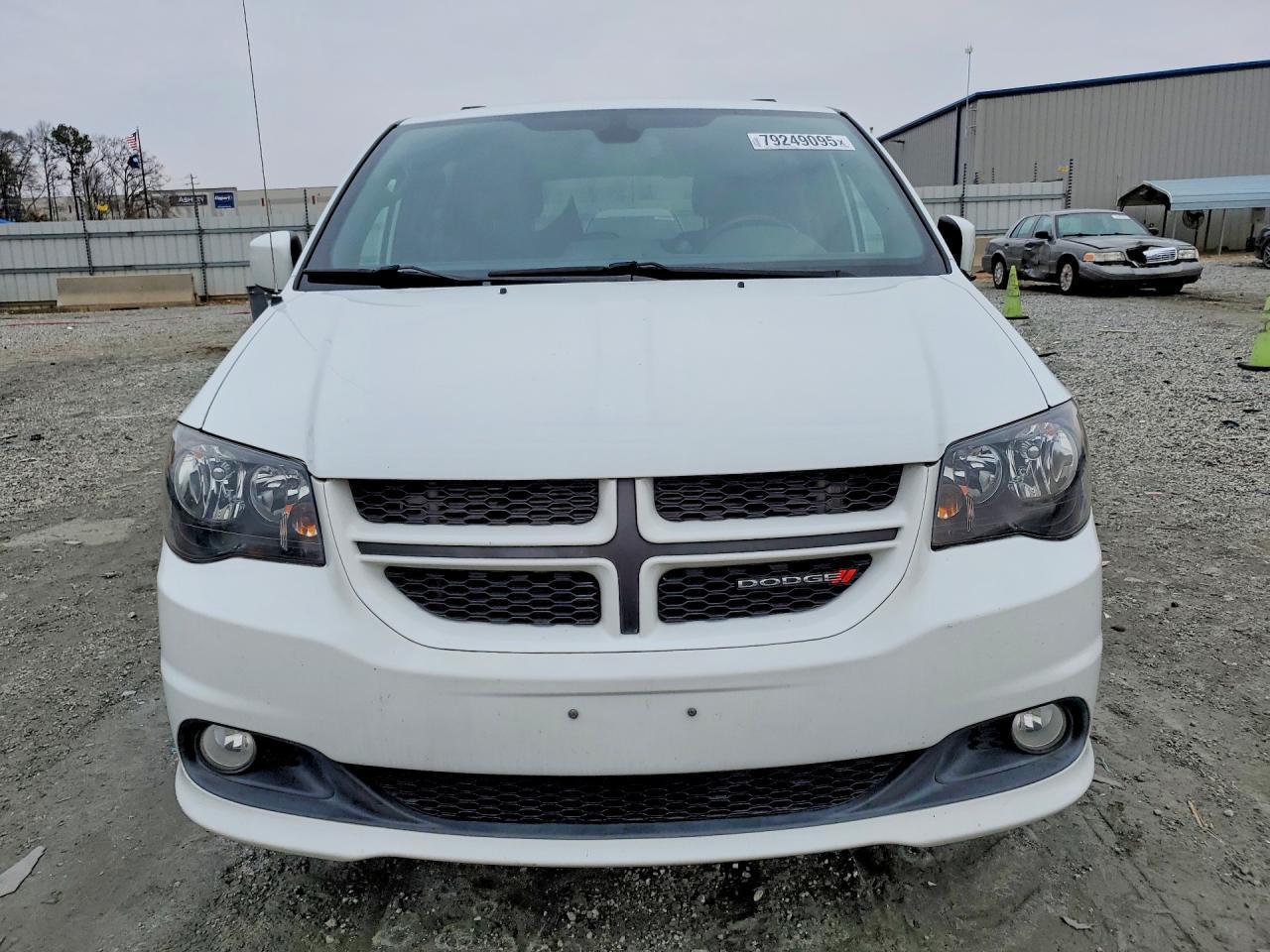 2019 Dodge Grand Caravan Gt - zdjęcie 5