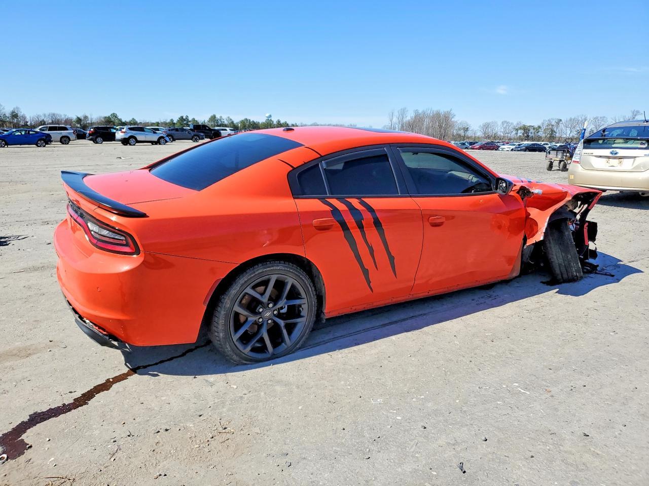 2022 Dodge Charger Sxt - zdjęcie 3