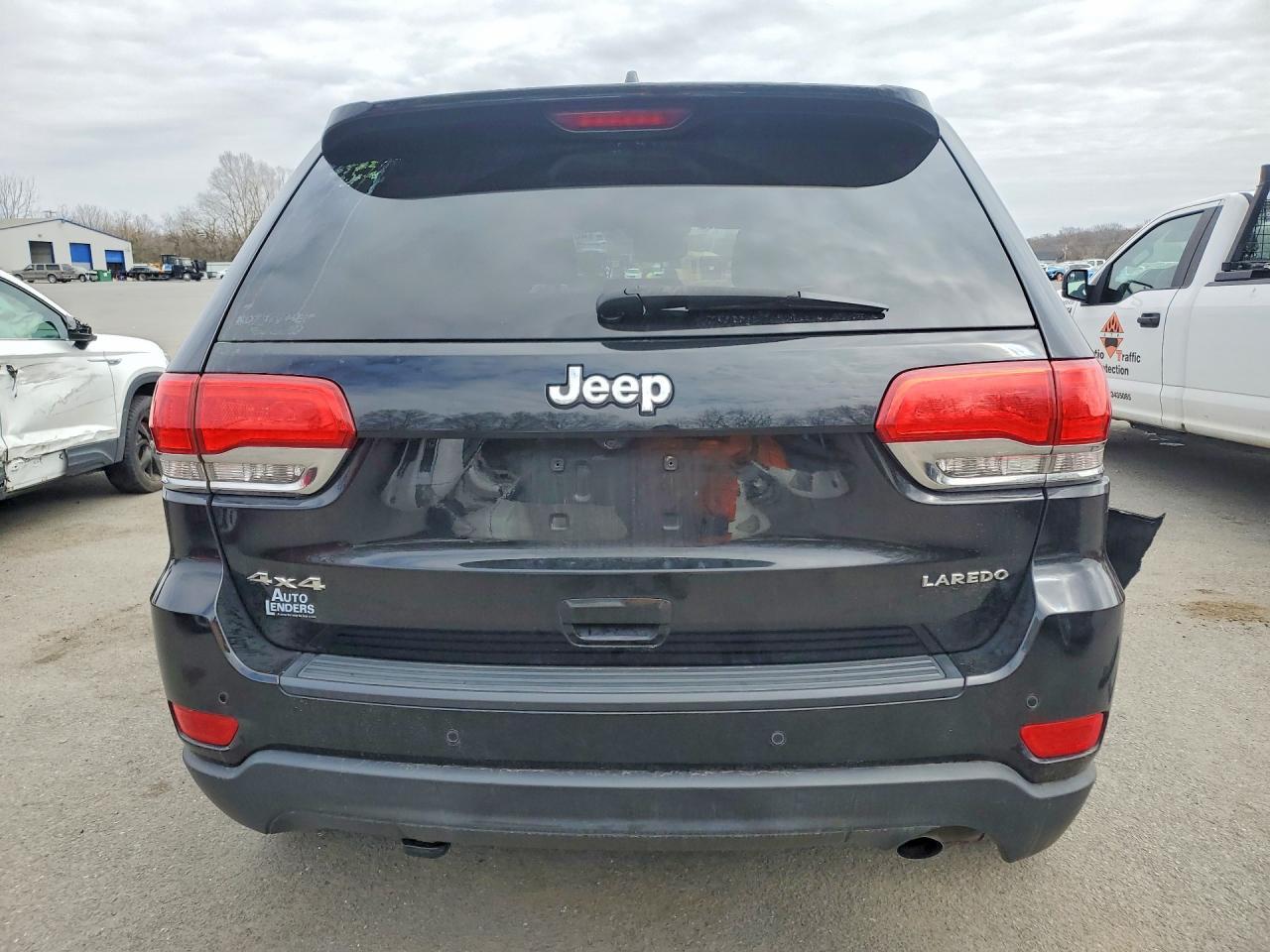 2017 Jeep Grand Cherokee Laredo - zdjęcie 6