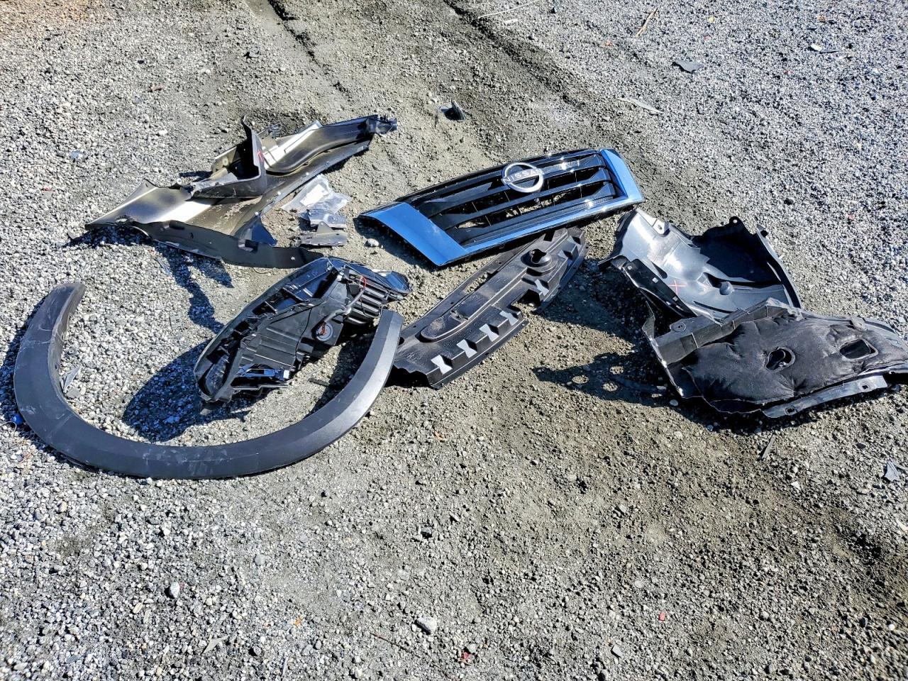 2025 Nissan Pathfinder Sl - zdjęcie 12