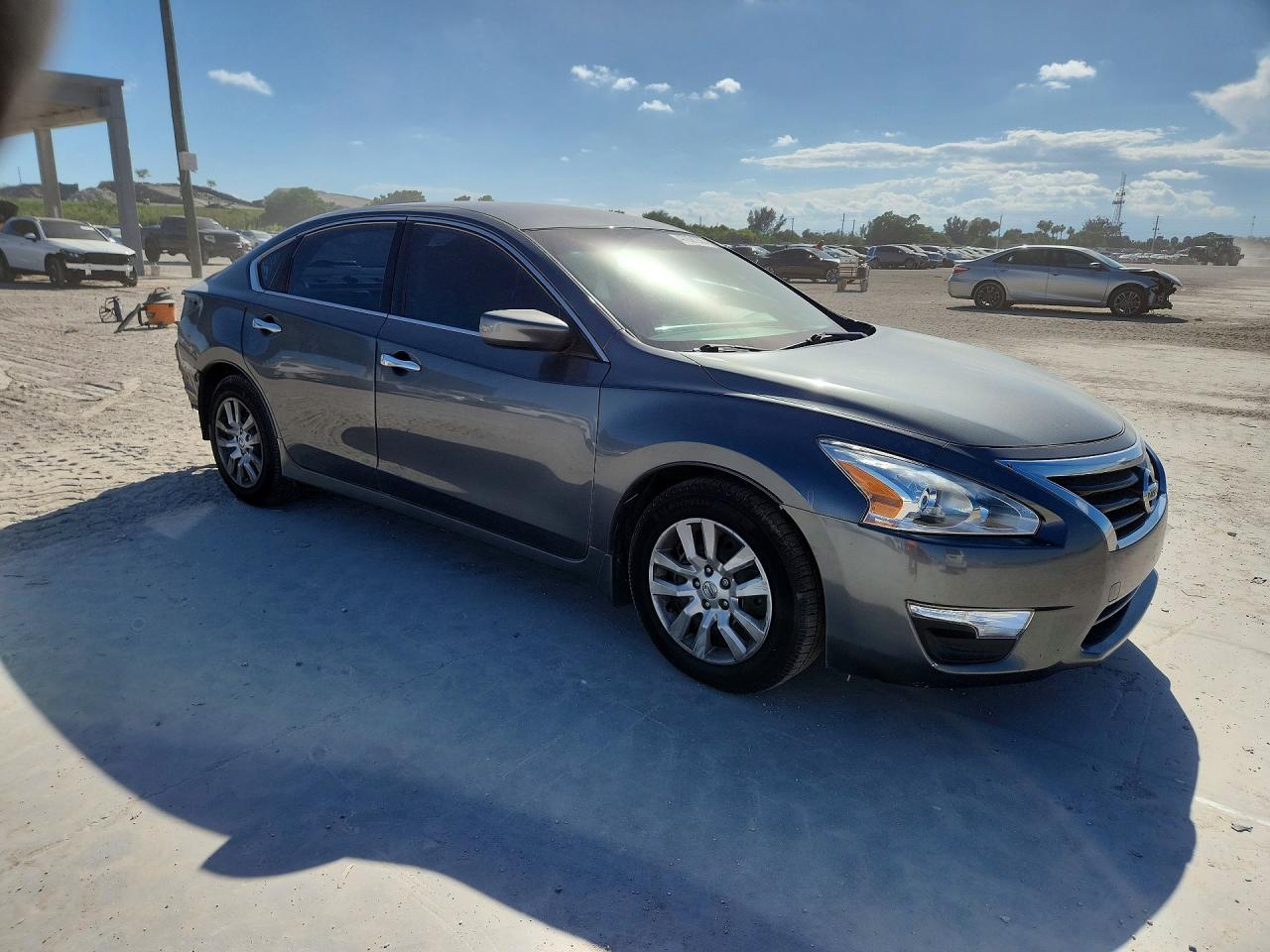 2014 Nissan Altima 2.5 - zdjęcie 4