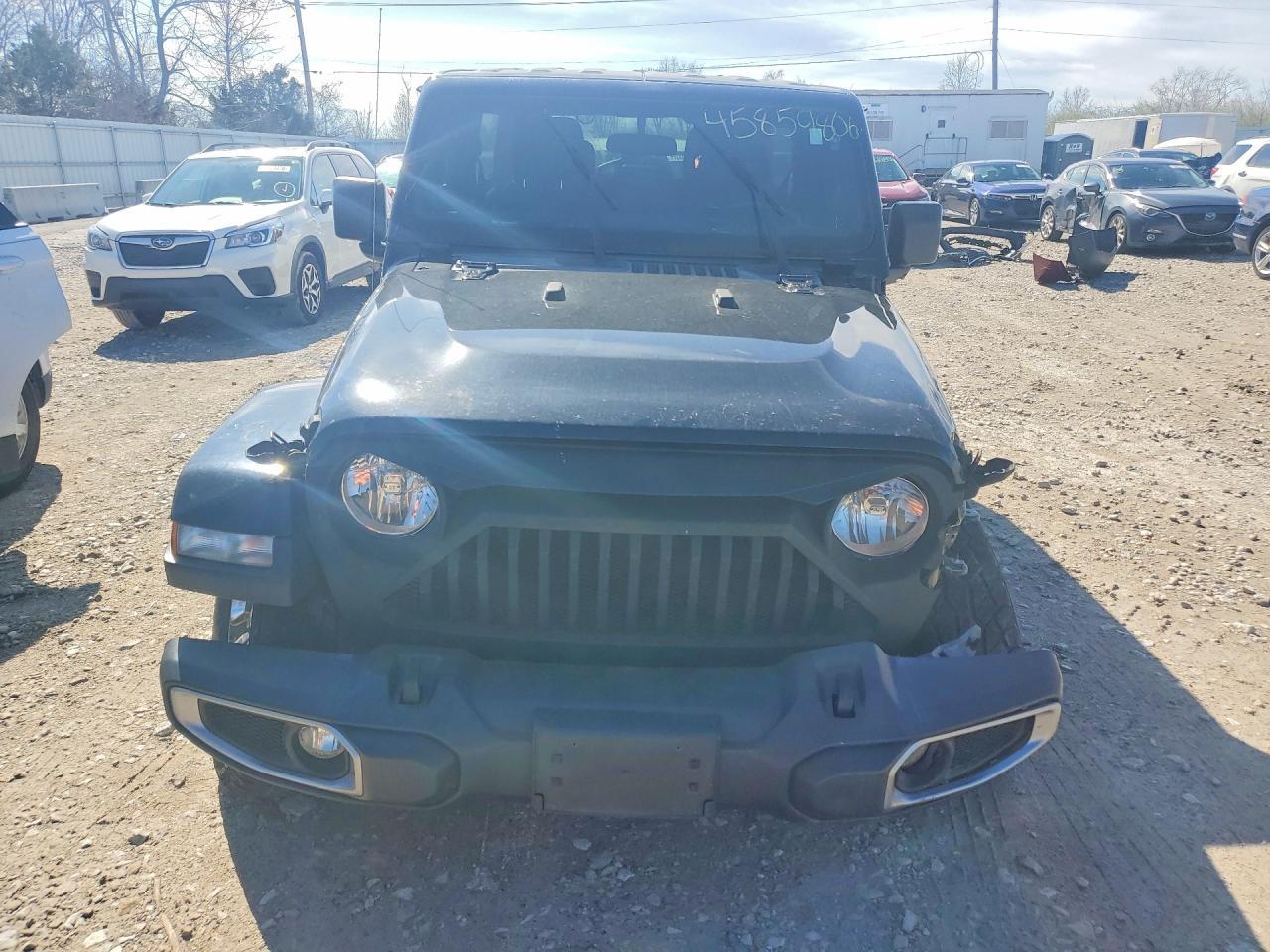 2019 Jeep Wrangler Unlimited Sahara - zdjęcie 5